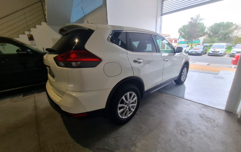 NISSAN X TRAIL