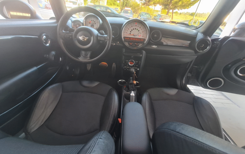 Mini Cooper SD Cabrio 150CV