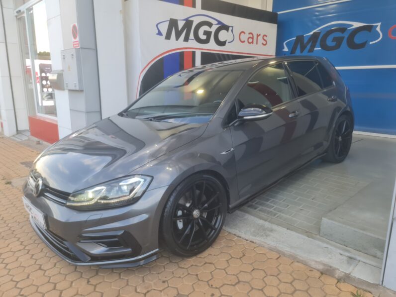 Volkswagen Golf R Mk7.5 2.0 TSI DSG 4Motion Akrapovič – Edición Limitada