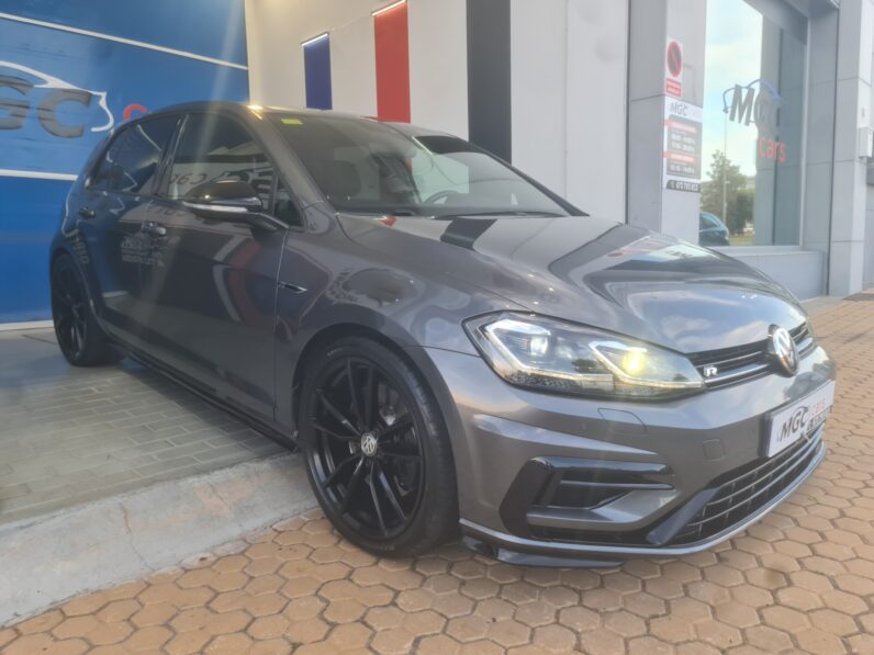 Volkswagen Golf R Mk7.5 2.0 TSI DSG 4Motion Akrapovič – Edición Limitada