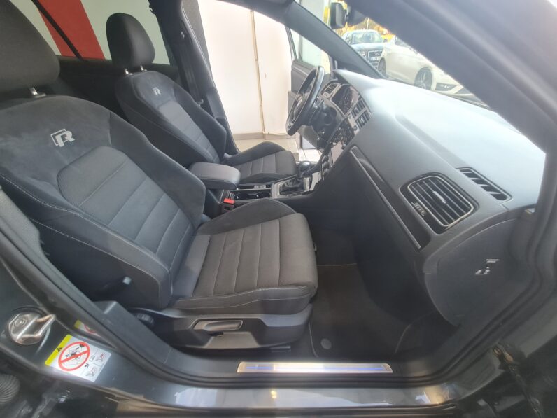 Volkswagen Golf R Mk7.5 2.0 TSI DSG 4Motion Akrapovič – Edición Limitada