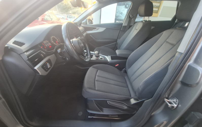 Audi A4 Avant 30 TDI