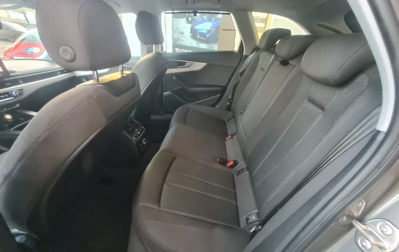 Audi A4 Avant 30 TDI