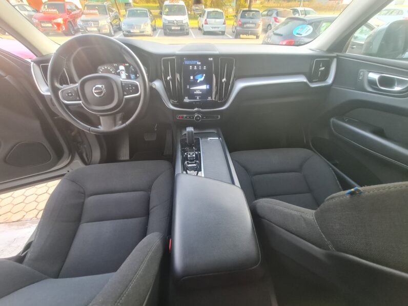 VOLVO XC60 2.0 D4 AWD Momentum