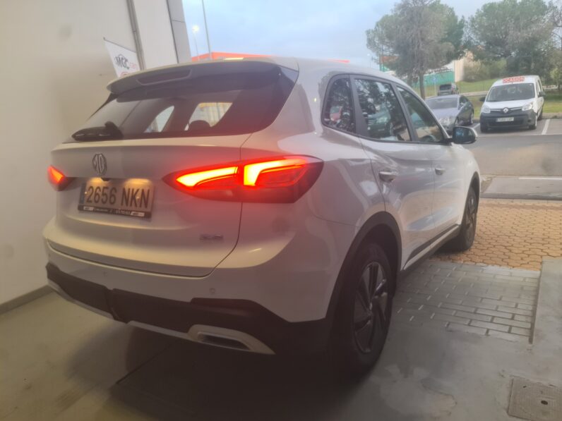 MG ZS 1.5i
