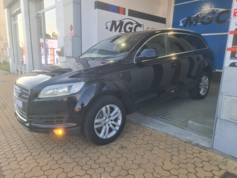 AUDI Q7